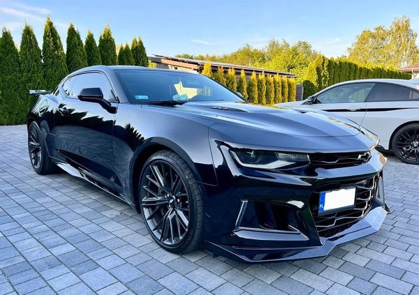 Chevrolet Camaro cena 299000 przebieg: 13200, rok produkcji 2018 z Pabianice małe 191